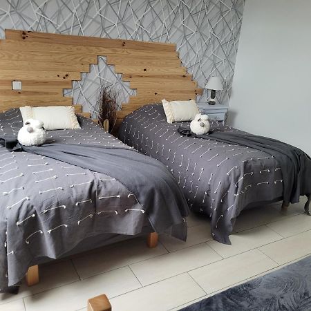 Bed and Breakfast laurilia Saint-Romain-sur-Cher Exterior foto